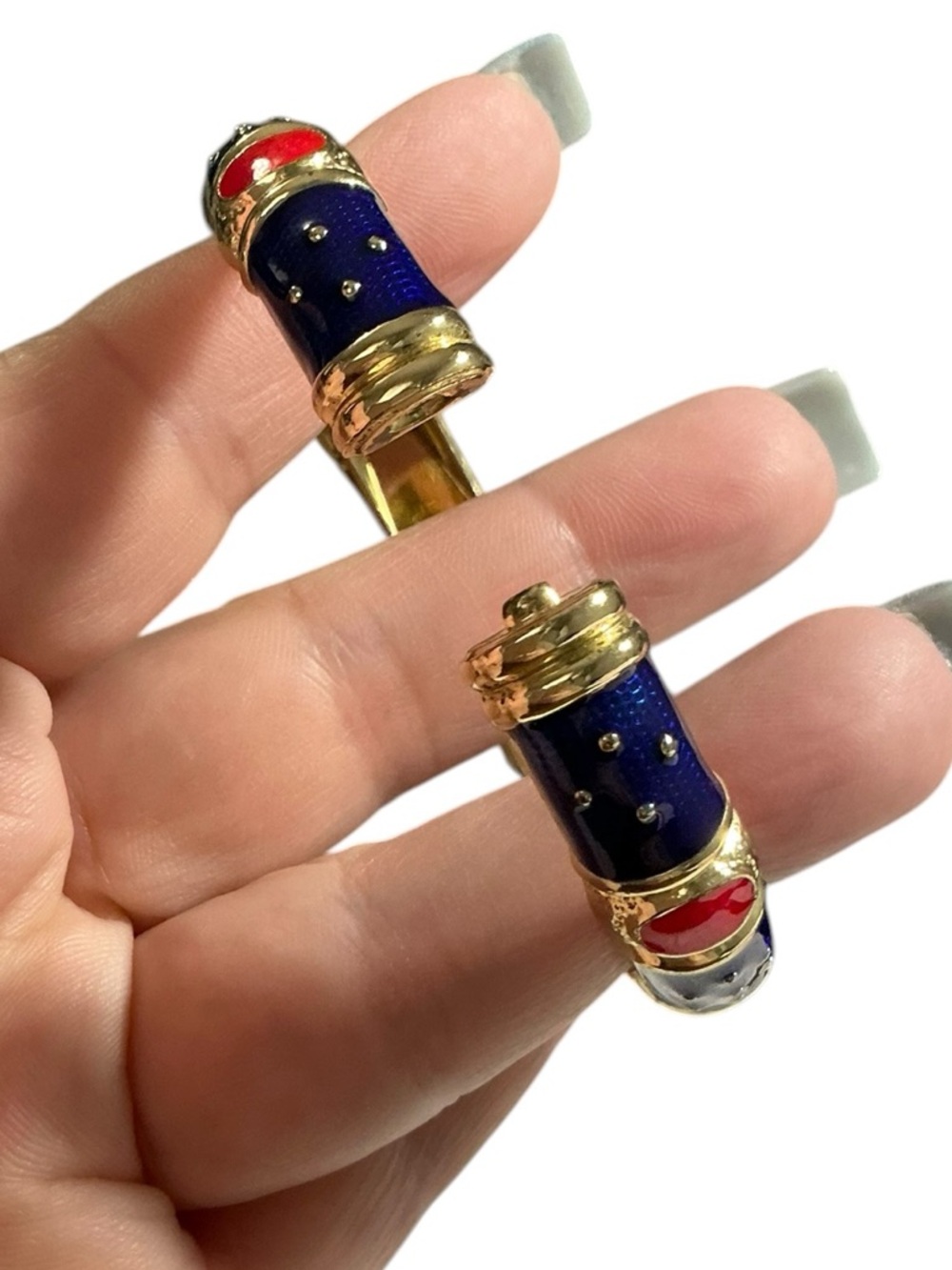 Vintage Gold-Tone Navy and Red Cloisonne Hinged Clamper Bangle Bracelet